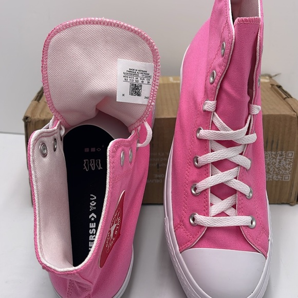 Converse WMNS Chuck Taylor All Star Lift Platform Canvas
WOMEN'S HIGH TOP SHOE - Picture 12 of 16